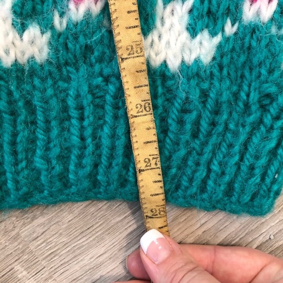 Hand Knit Fair Isle Sweater XL - Picture 5 of 6